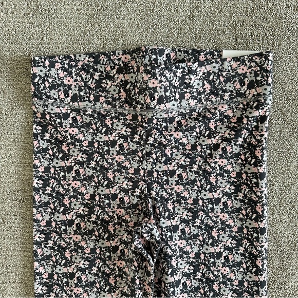 Aerie Leggings Chill Play Move Floral Pull On Stretch Waist Leggings Medium - Picture 2 of 10